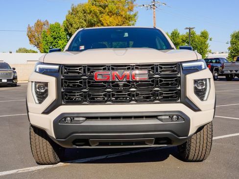 New 2026 GMC Canyon Elevation w/ Convenience Package AWD/4WD image 4