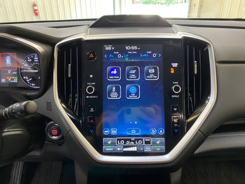 Used 2026 Subaru Ascent Limited AWD/4WD image 40