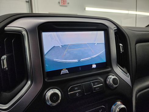 Used 2019 GMC Sierra 1500 Elevation image 16