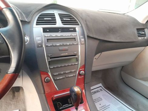 Used 2007 Lexus ES 350 w/ Premium Pkg FWD image 6