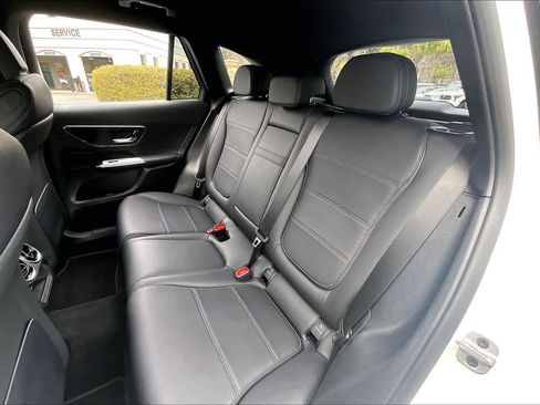 Certified 2025 Mercedes-Benz GLC 300 4MATIC image 19