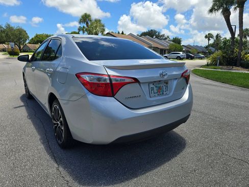 Used 2015 Toyota Corolla S FWD image 7