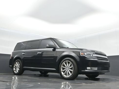 Used 2019 Ford Flex Limited AWD/4WD image 10