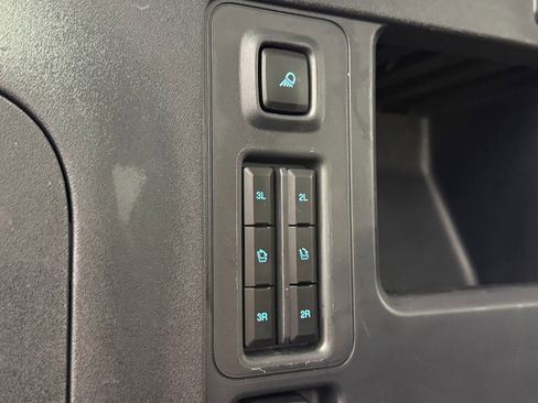 Used 2025 Ford Expedition Active AWD/4WD image 34
