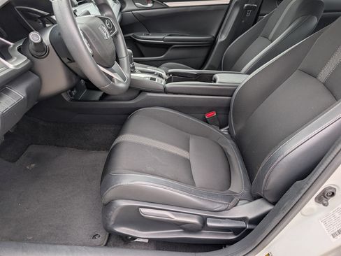 Used 2017 Honda Civic EX image 9