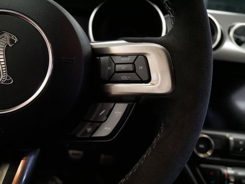 Certified 2020 Ford Mustang Shelby GT350 w/ Technology Package RWD image 19