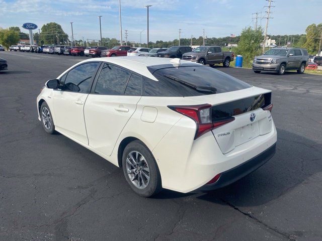 Used 2020 Toyota Prius Limited w/ Premium Convenience Package FWD image 3