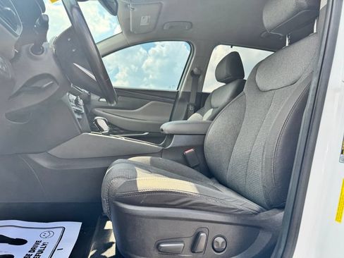 Used 2020 Hyundai Santa Fe SEL w/ Convenience Package FWD image 19