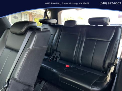 Used 2019 Ford Expedition Max XLT w/ Equipment Group 201A AWD/4WD image 13