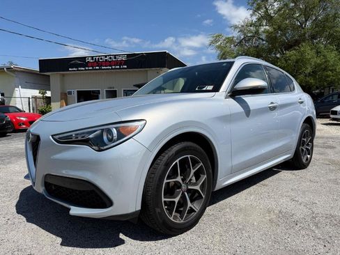 Used 2020 Alfa Romeo Stelvio Ti image 1