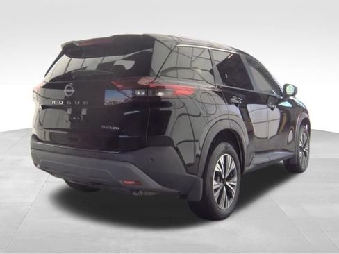 Used 2023 Nissan Rogue SV AWD/4WD image 7