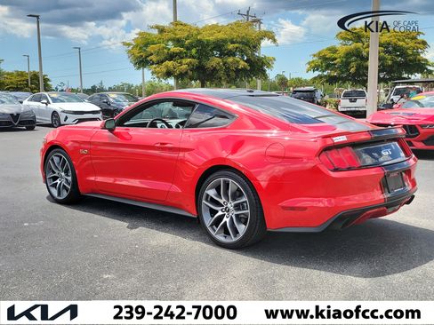 Used 2016 Ford Mustang GT Premium w/ Equipment Group 401A RWD image 6