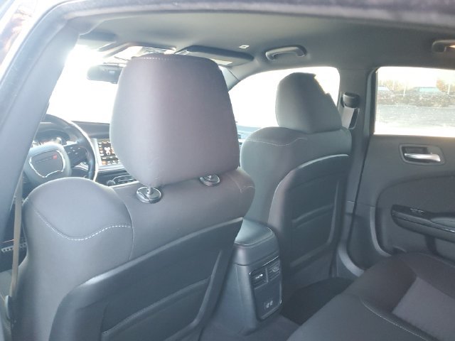 Used 2023 Dodge Charger R/T w/ Blacktop Package RWD image 9