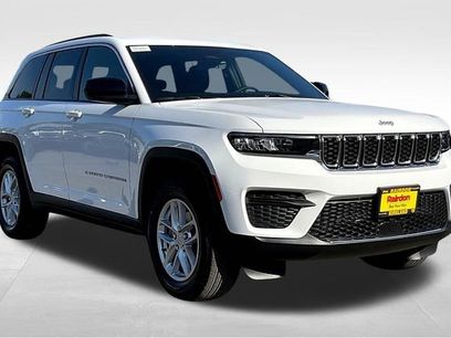 New 2025 Jeep Grand Cherokee Laredo X