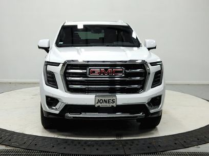 Used 2025 GMC Yukon Elevation