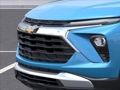 New 2026 Chevrolet TrailBlazer LT w/ LT Cold Weather Package AWD/4WD image 13