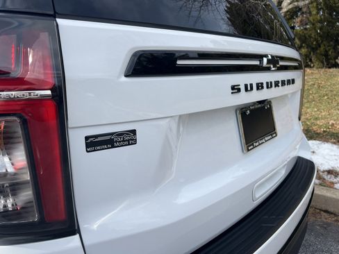 Used 2023 Chevrolet Suburban Z71 w/ Luxury Package image 94