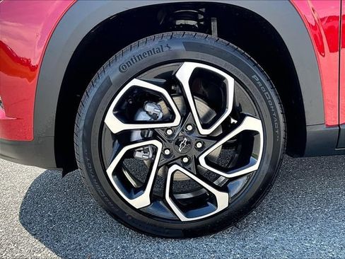 New 2026 Chevrolet Trax RS w/ Driver Confidence Package FWD image 7