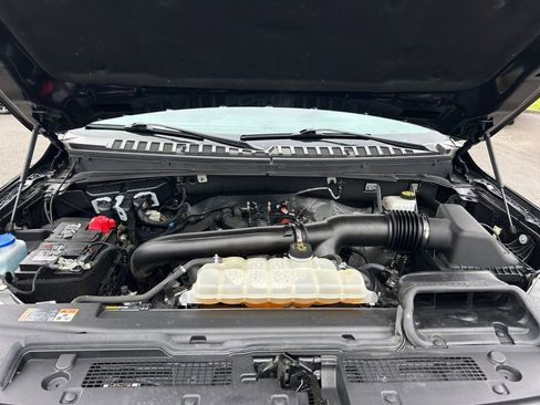 Used 2024 Ford Expedition Limited AWD/4WD image 30