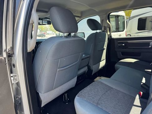 Used 2018 RAM 1500 Big Horn AWD/4WD image 12