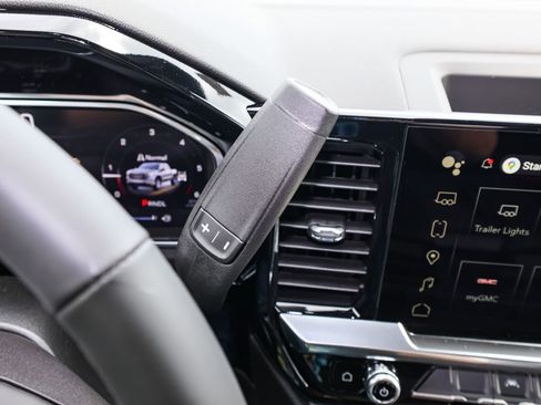 New 2026 GMC Sierra 1500 Elevation image 20