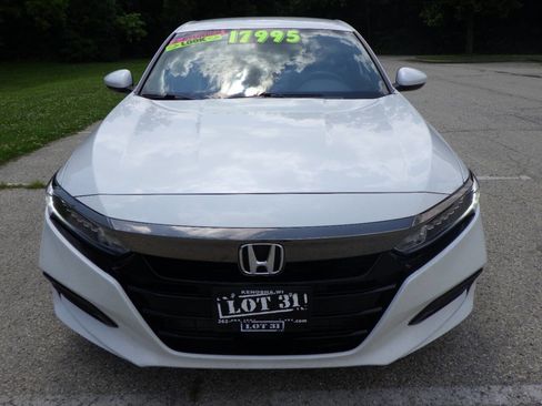 Used 2019 Honda Accord Sport image 4