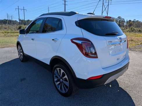 Used 2022 Buick Encore Preferred w/ Safety Package image 6