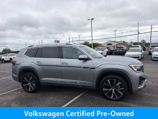 Certified 2025 Volkswagen Atlas SEL Premium R-Line AWD/4WD image 2
