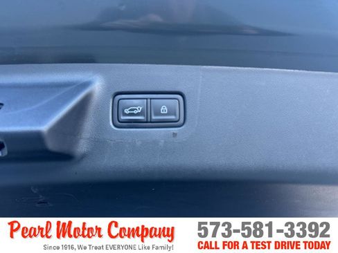 Used 2025 Hyundai Santa Fe XRT image 25