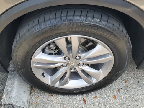 Used 2023 Acura MDX FWD image 4