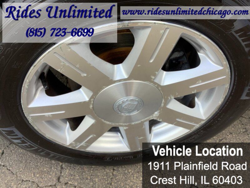 Used 2007 Cadillac DTS FWD image 35