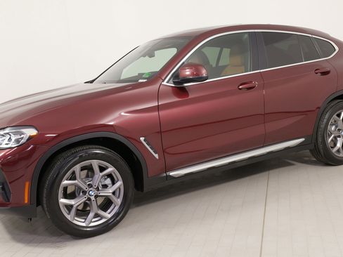 Used 2023 BMW X4 xDrive30i w/ Premium Package image 1