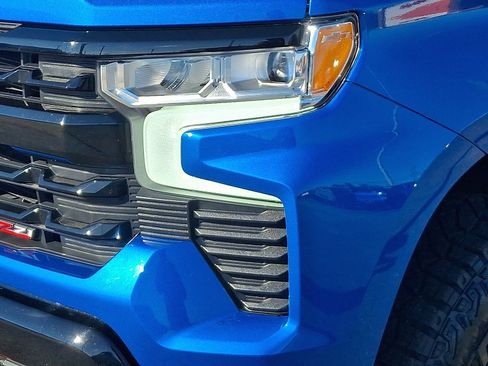 Used 2024 Chevrolet Silverado 1500 LT Trail Boss w/ LT Trail Boss Premium Package image 9