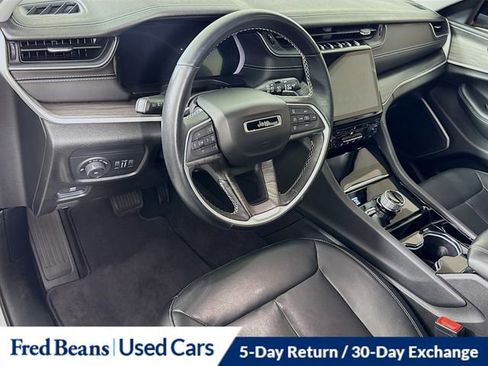 Used 2021 Jeep Grand Cherokee L Limited AWD/4WD image 13