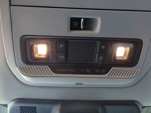 Used 2025 Ford F350 XLT w/ FX4 Off-Road Package image 39