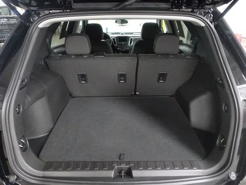 Used 2024 Chevrolet Equinox LT FWD image 21