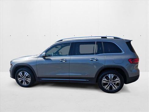 New 2026 Mercedes-Benz GLB 250 4MATIC image 8