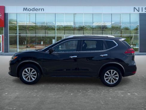 Used 2018 Nissan Rogue SV w/ Sun & Sound Touring Package AWD/4WD image 8