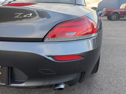 Used 2015 BMW Z4 sDrive35i image 14