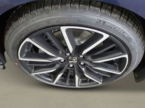 New 2026 Honda Accord Touring image 8