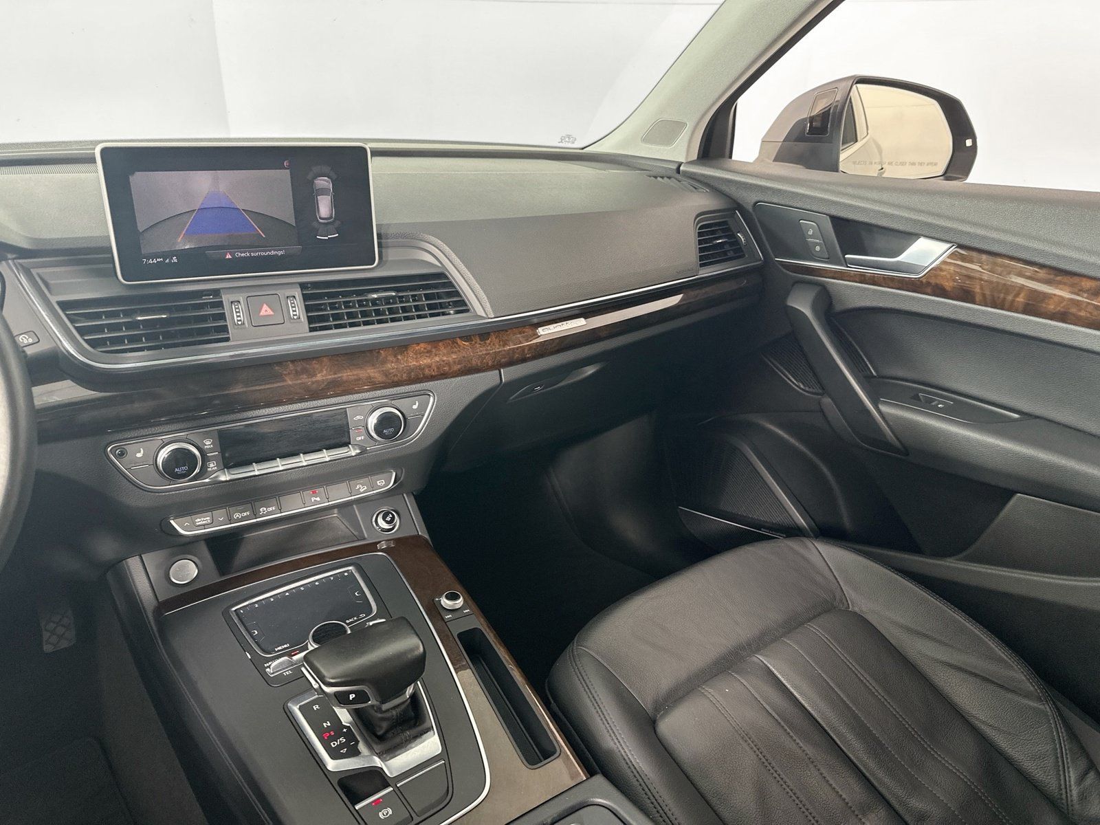 Used 2018 Audi Q5 2.0T Premium Plus w/ Premium Plus Package AWD/4WD image 24