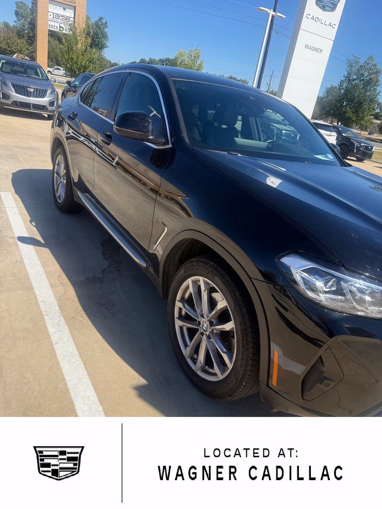 Used 2022 BMW X4 xDrive30i w/ Premium Package 2 AWD/4WD image 1