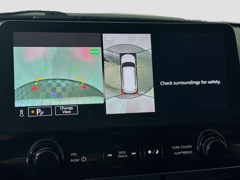 Used 2024 INFINITI QX80 Luxe image 19