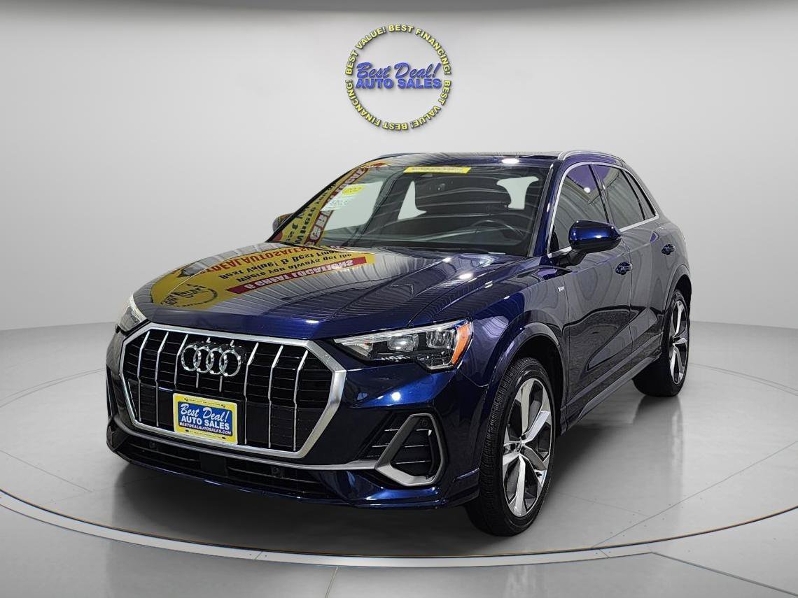 Used 2021 Audi Q3 2.0T Premium w/ Convenience Package AWD/4WD image 1