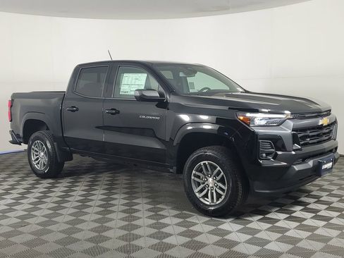 New 2026 Chevrolet Colorado LT w/ LT Convenience Package image 2