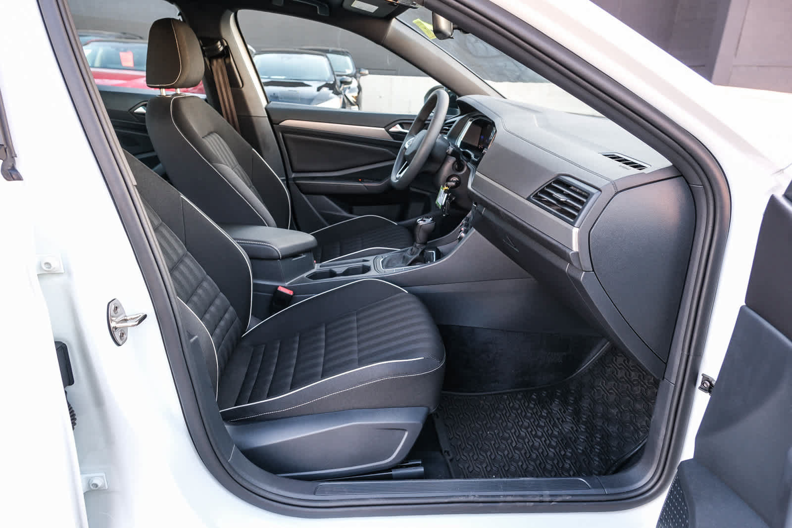 Used 2023 Volkswagen Jetta Sport FWD image 17