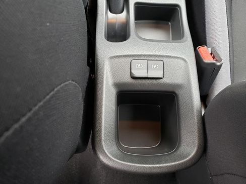 New 2025 Nissan Versa S image 17