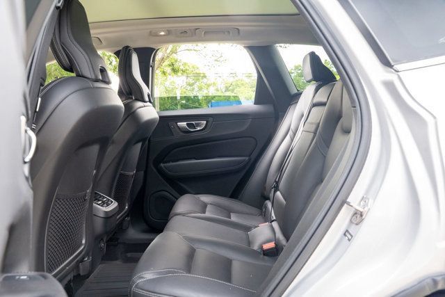 Used 2024 Volvo XC60 B5 Plus w/ Protection Package Premier AWD/4WD image 49