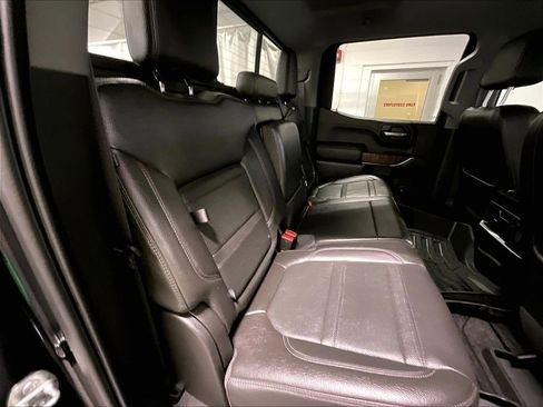Used 2019 GMC Sierra 1500 Denali w/ Denali Ultimate Package AWD/4WD image 16