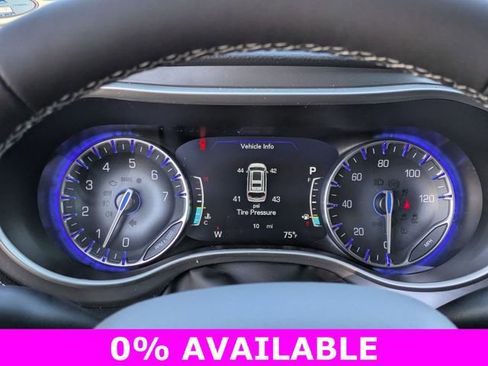 New 2026 Chrysler Pacifica Select image 15